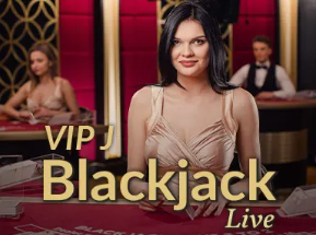 天空：曼联计划在今夏阵容重建中套现超1亿英镑，预计8人离队